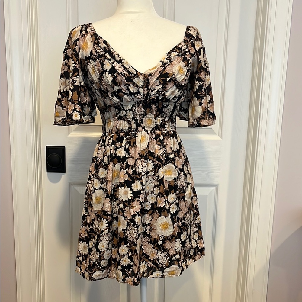 Abercrombie & Fitch Cream Flutter Sleeve Mini Sundress